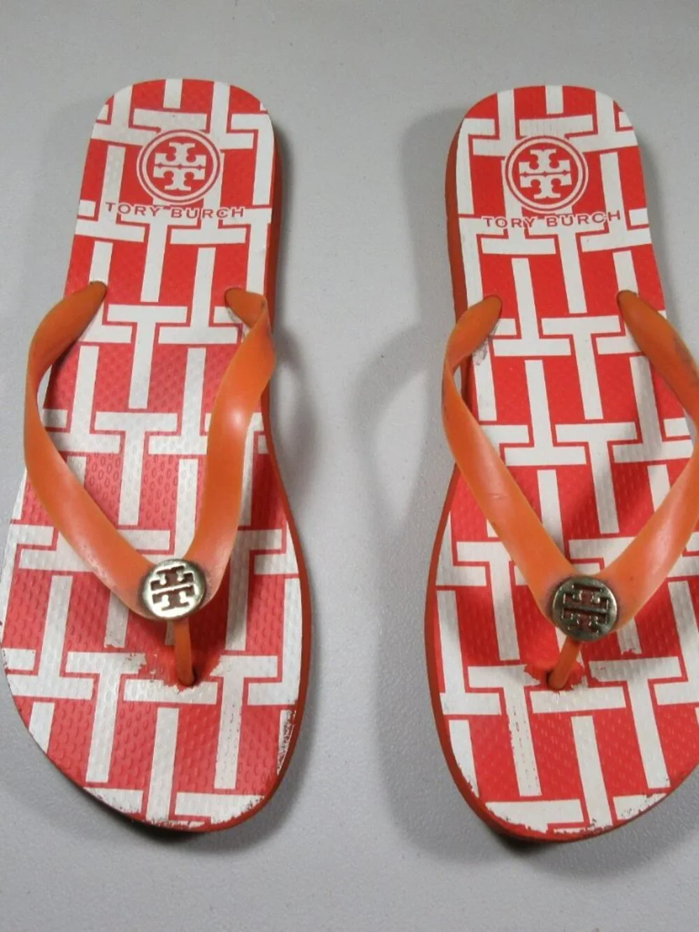 Tory Burch womens orange an white thong flip flop sandals 10.5 M